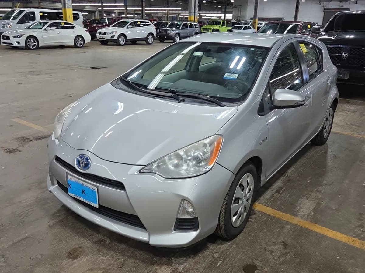 2012 Toyota Prius c Two — 3