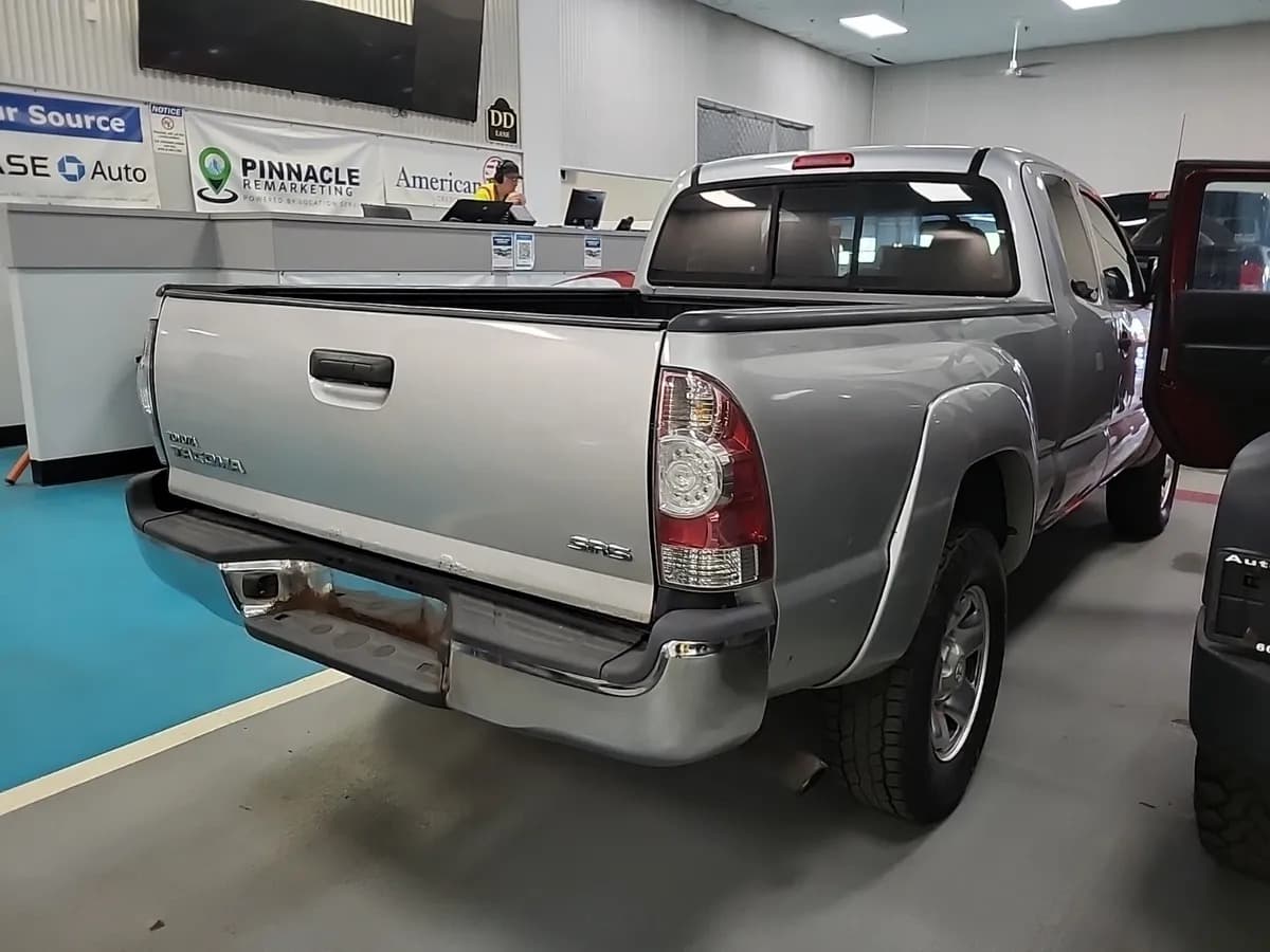 2013 Toyota Tacoma — 5