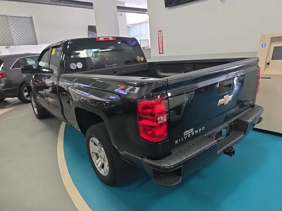 2018 Chevrolet Silverado 1500 LT w/2LT Double Cab — 2