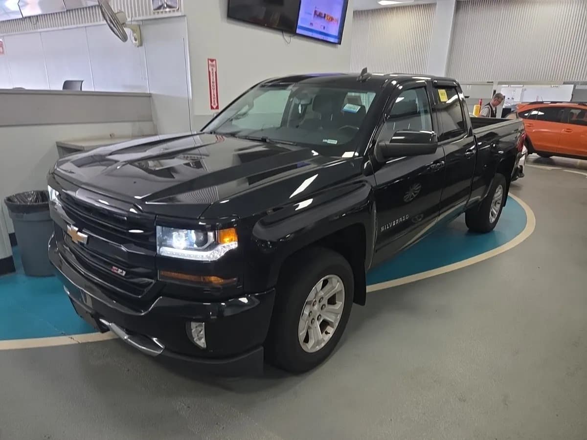 2018 Chevrolet Silverado 1500 LT w/2LT Double Cab — 4