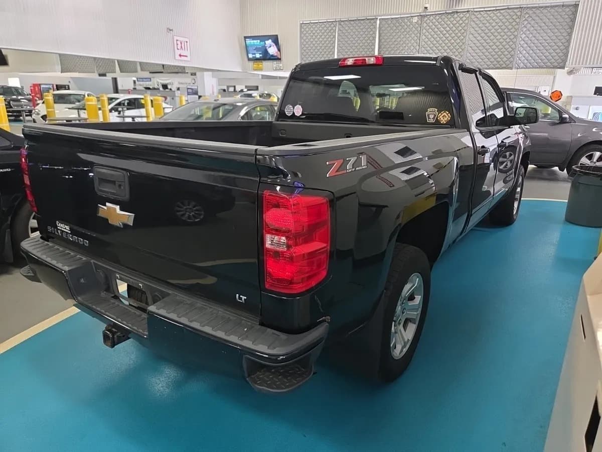 2018 Chevrolet Silverado 1500 LT w/2LT Double Cab — 9