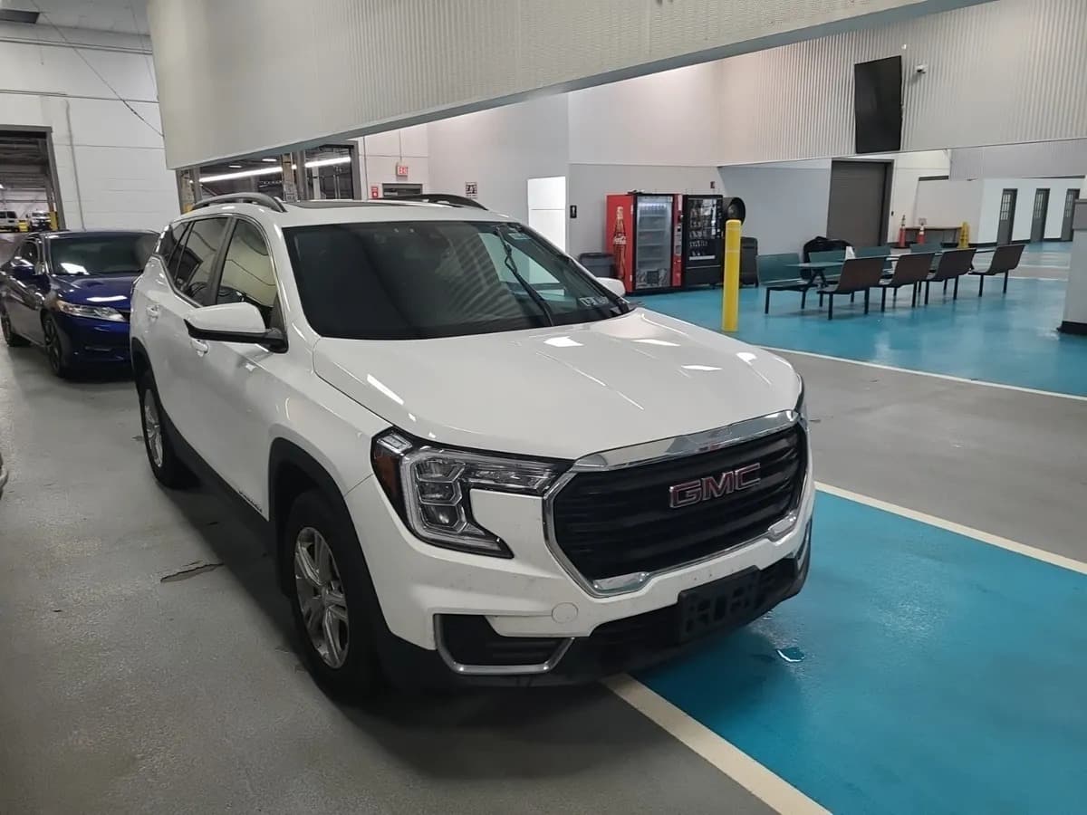 2022 GMC Terrain — 3