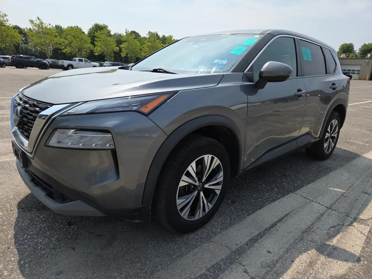 2022 Nissan Rogue SV — 3