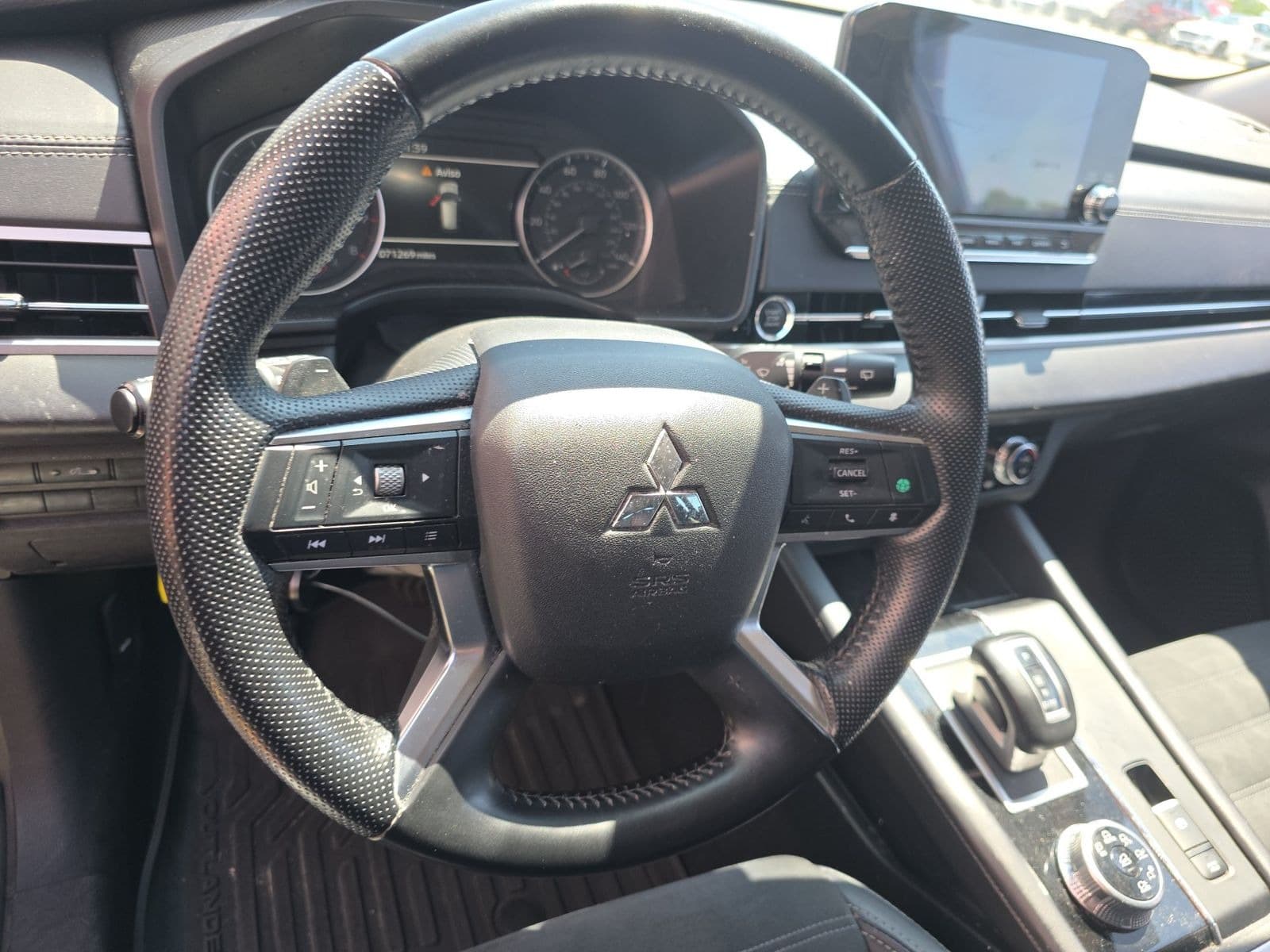 2024 Mitsubishi Outlander SE — 7